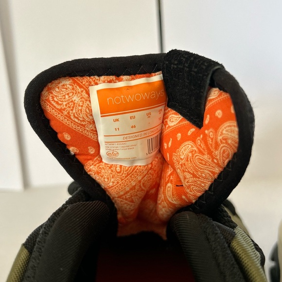 NoTwoWays Kaki Sneakers - Picture 6 of 10